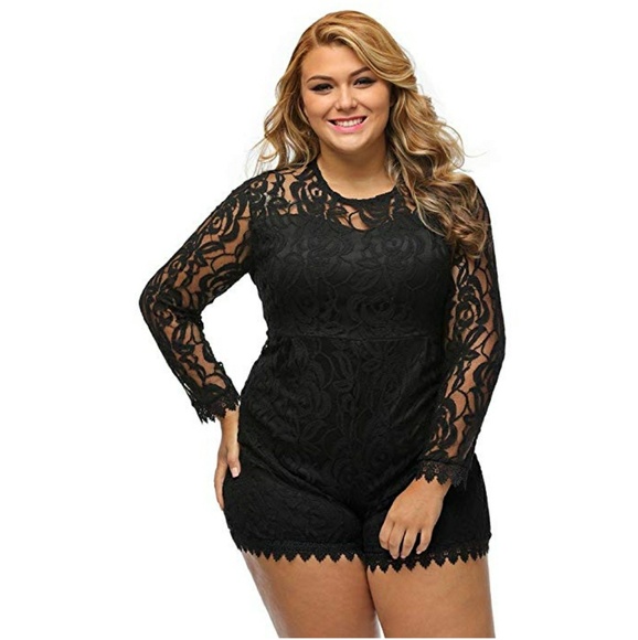 🚫🚫🚫🚫🚫SOLDLace romper - Picture 2 of 4